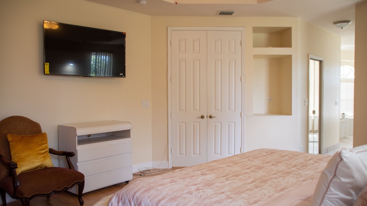 Photo of Bedroom in Hunt Club