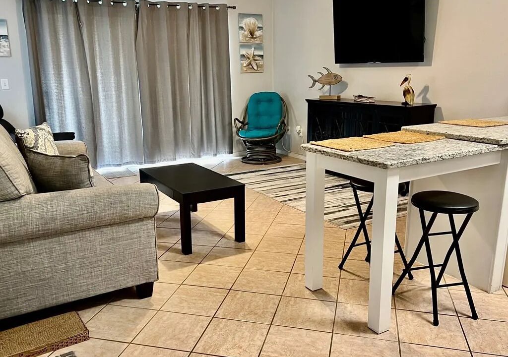 Photo of Livingroom in Steinhatchee