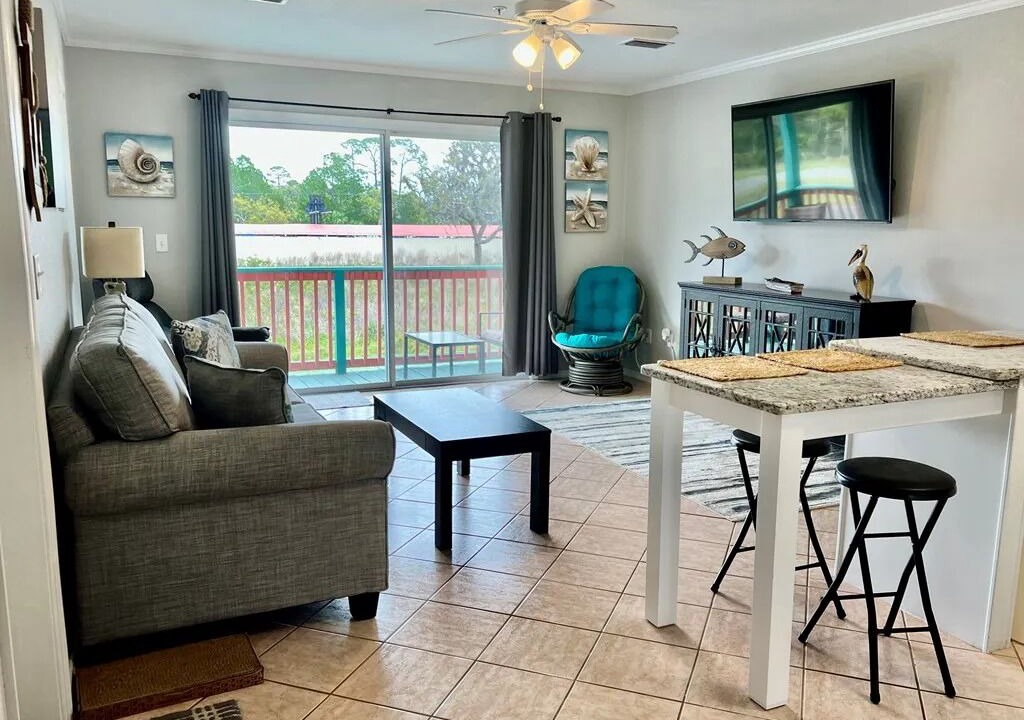 Photo of Livingroom in Steinhatchee