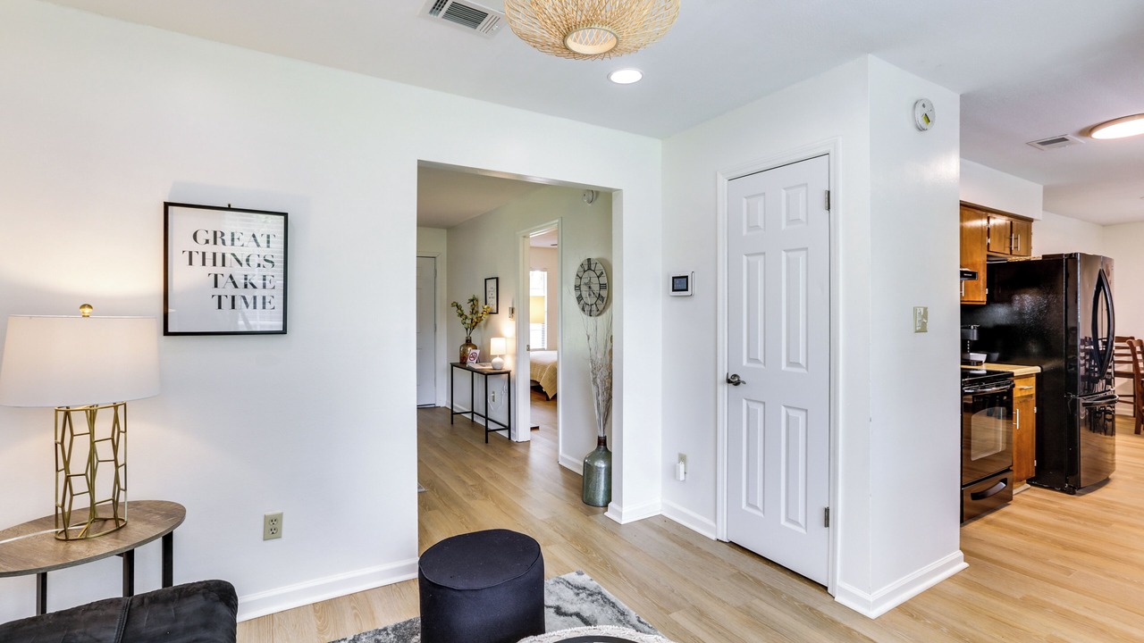 Photo of Livingroom in Tallahassee