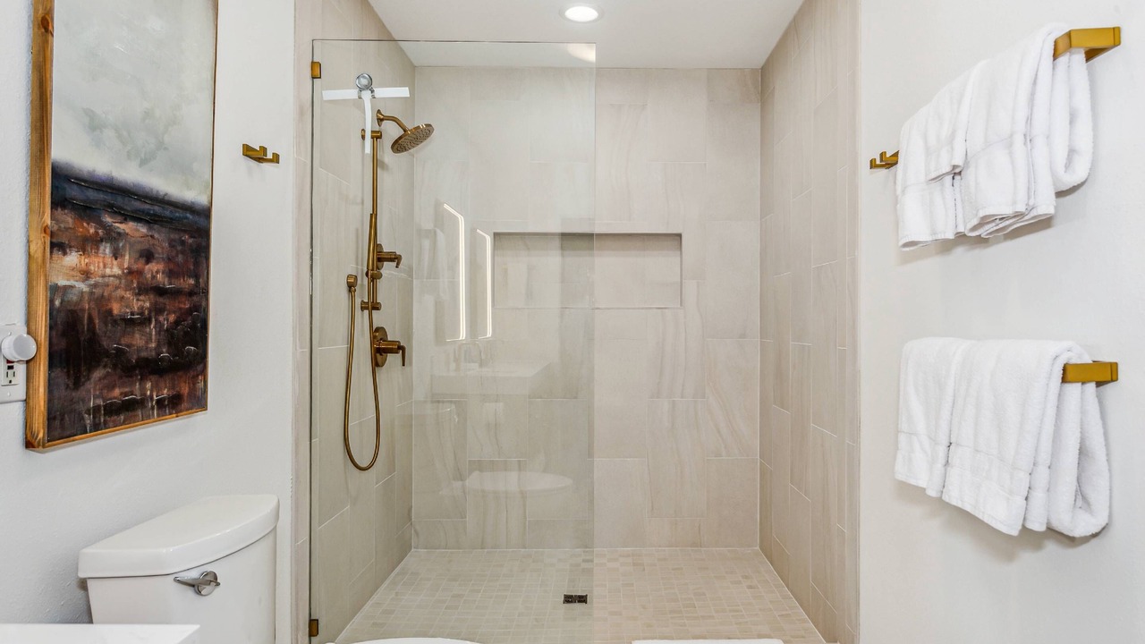 Photo of Bathroom in Northeast Pensacola