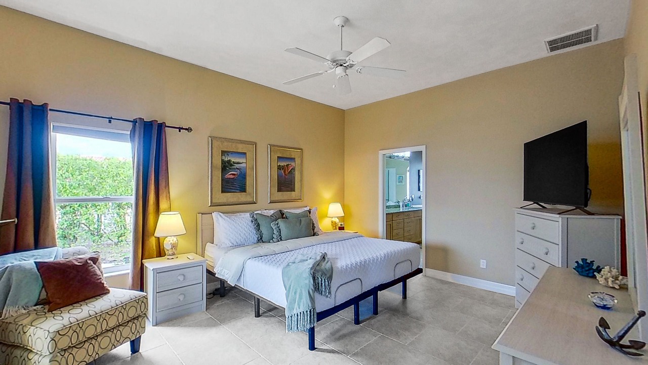 Photo of Bedroom in Matlacha Isles