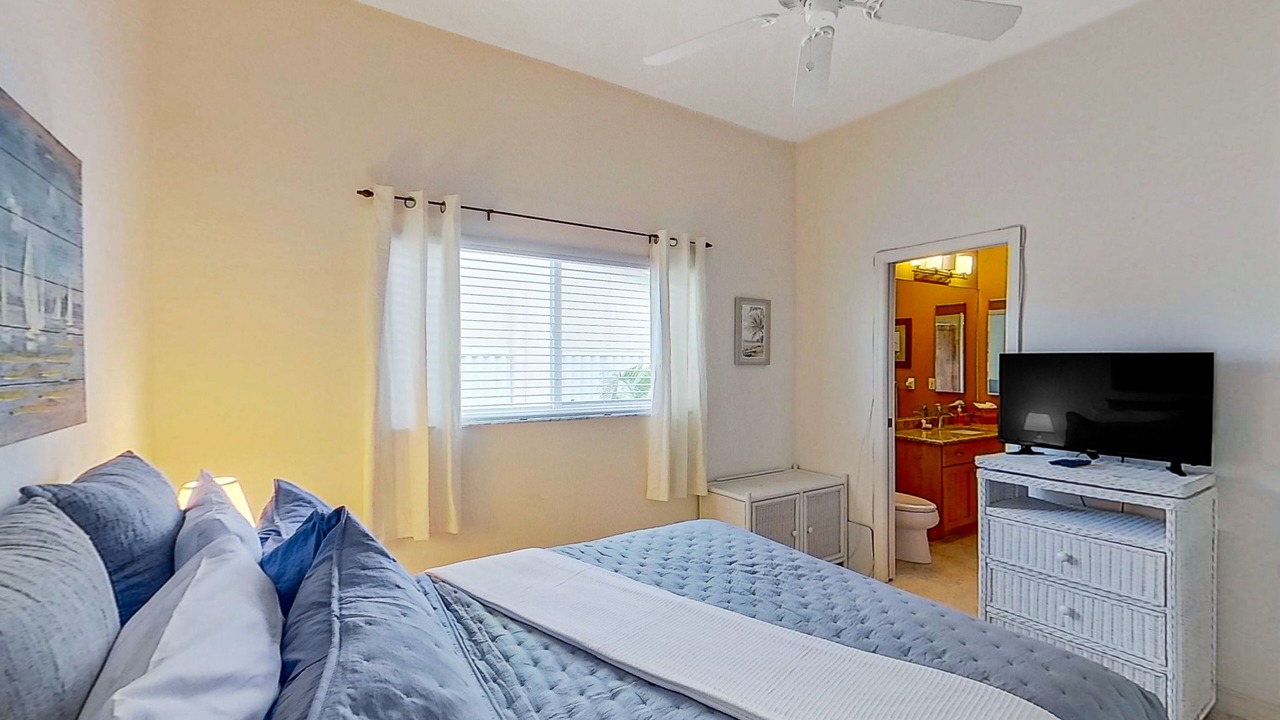 Photo of Bedroom in Matlacha Isles