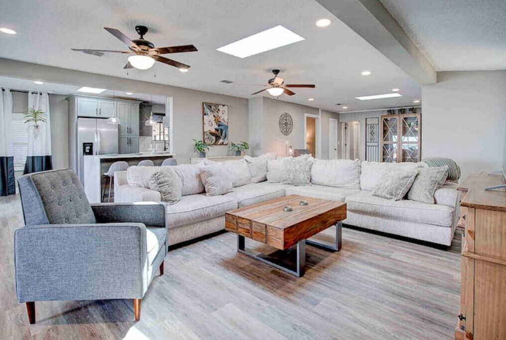 Photo of Livingroom in Lakeside