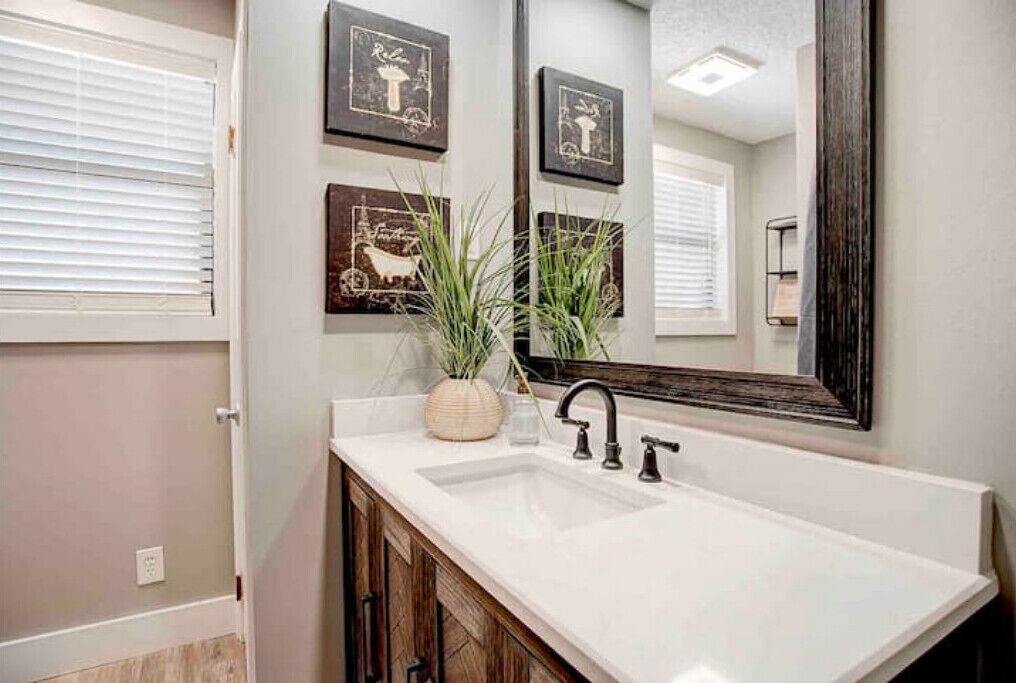 Photo of Bathroom in Lakeside