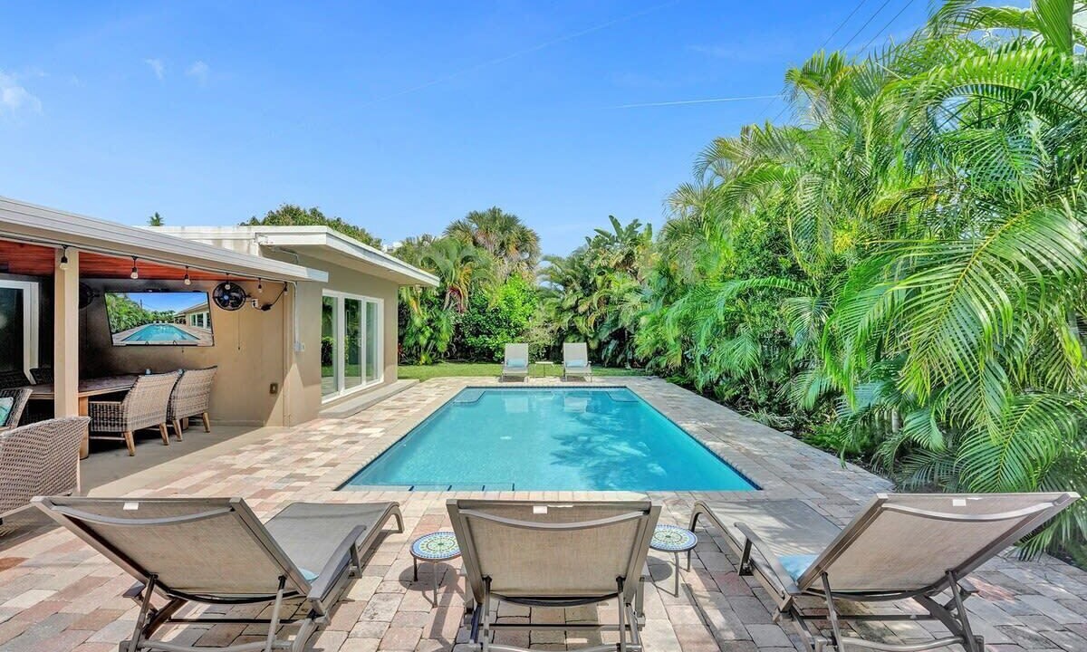Photo of Outdoor in Bel Air