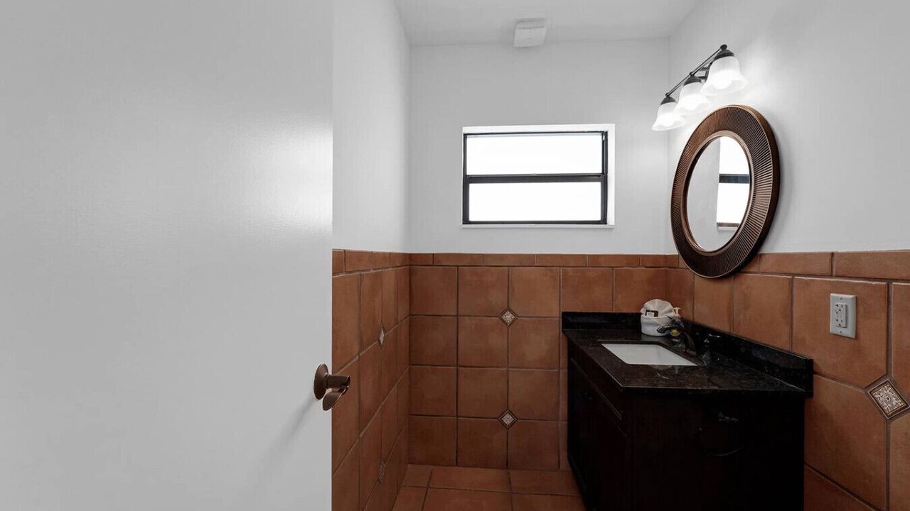 Photo of Bathroom in North Beach