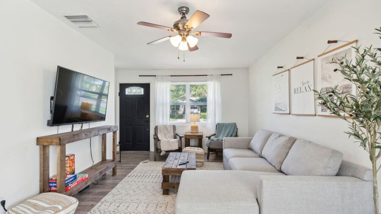 Photo of Livingroom in Alta Vista