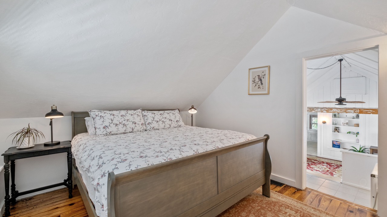 Photo of Bedroom in Cocoa