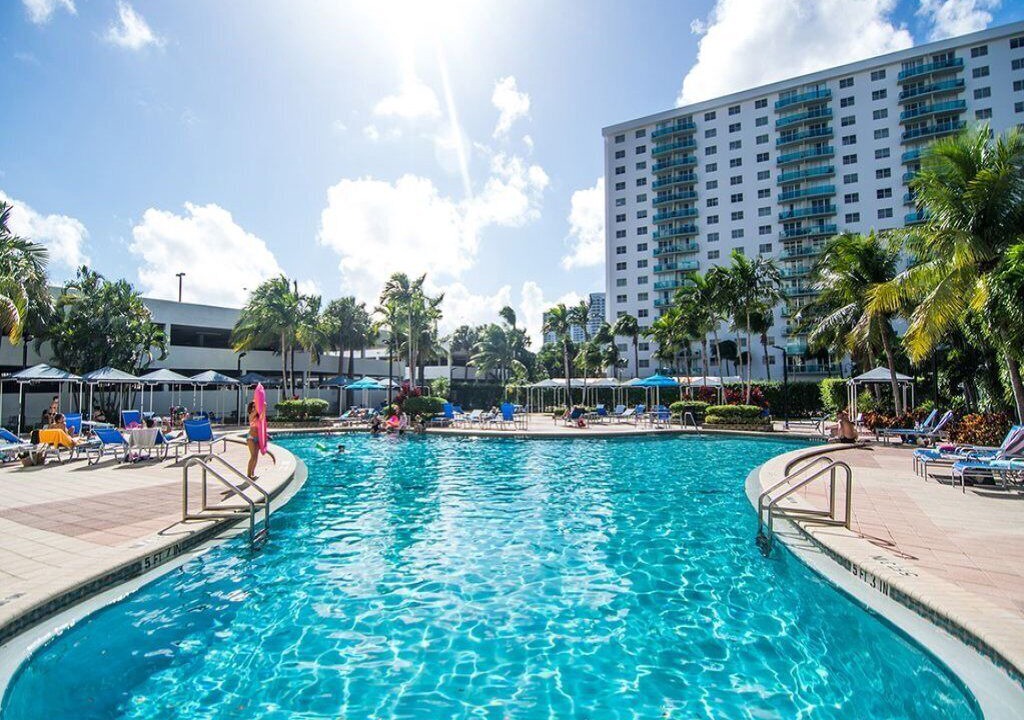 Photo of Outdoor in Golden Beach