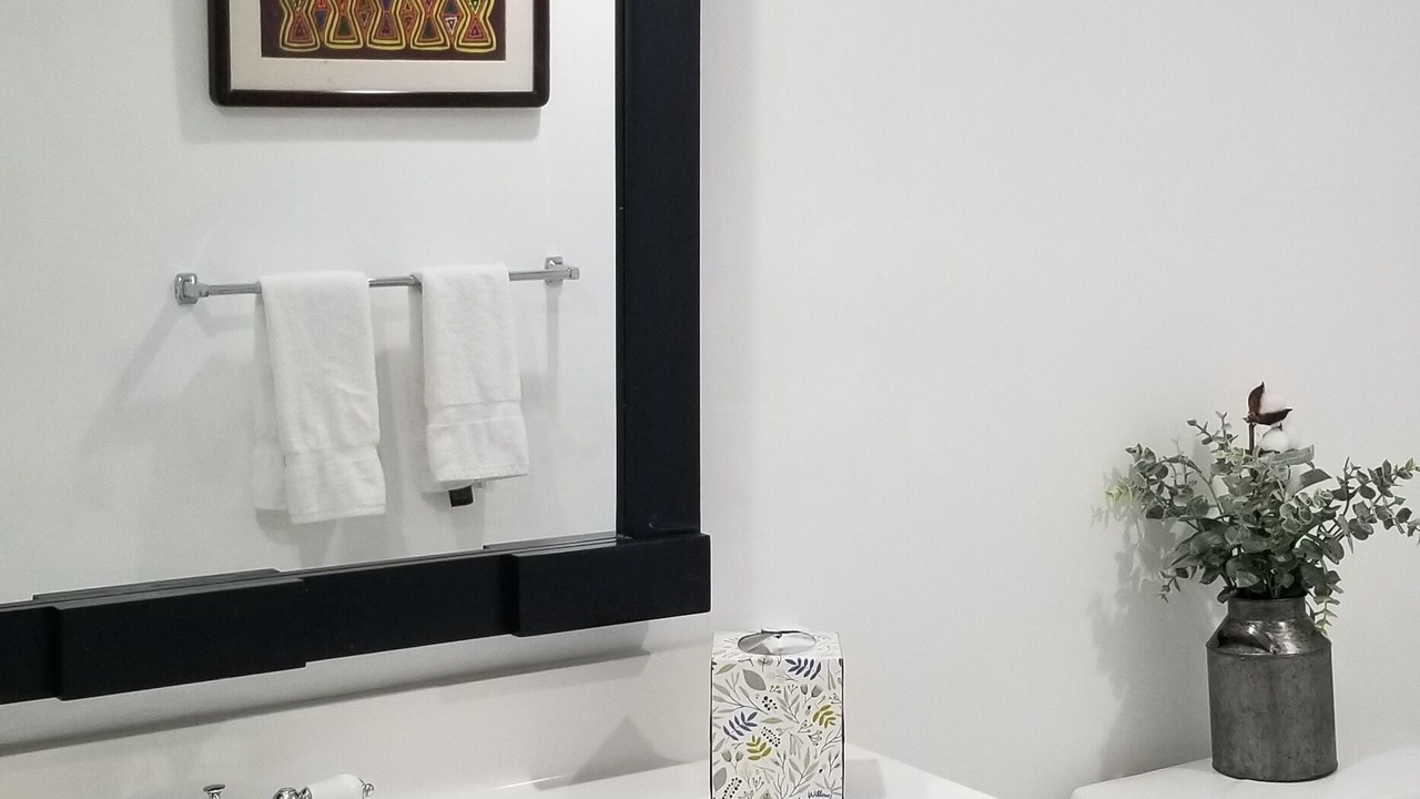 Photo of Bathroom in Golden Beach