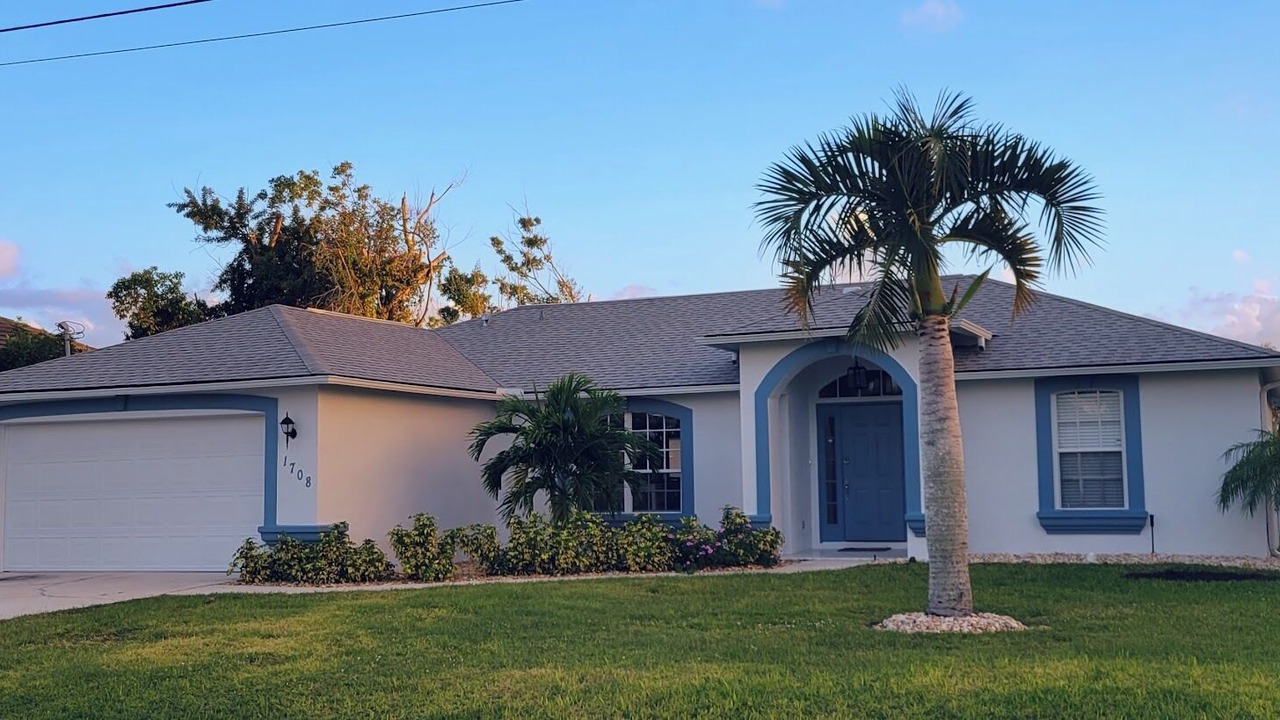 Photo of Outdoor in Pelican