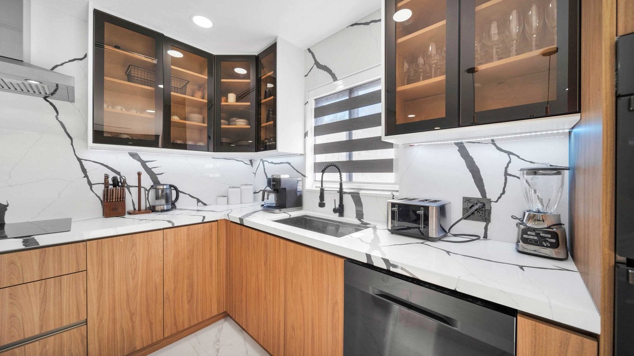 Photo of Kitchen in Golden Glades