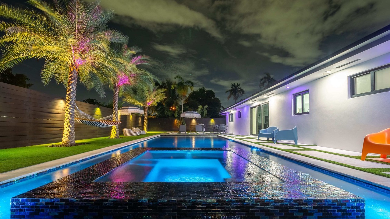 Photo of Outdoor in Golden Glades