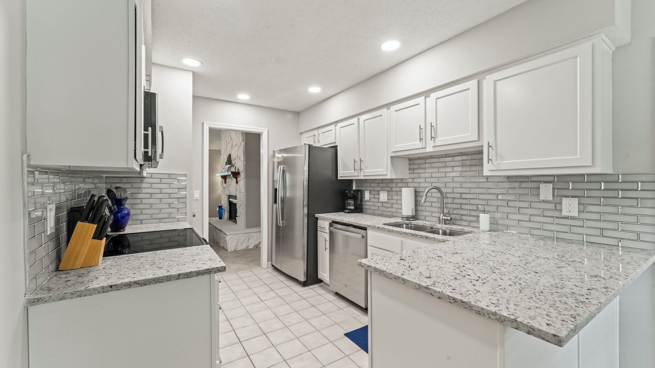 Photo of Kitchen in Sunbeam