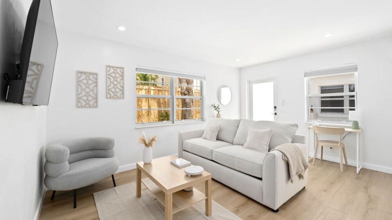 Photo of Bedroom in Parrot Cove