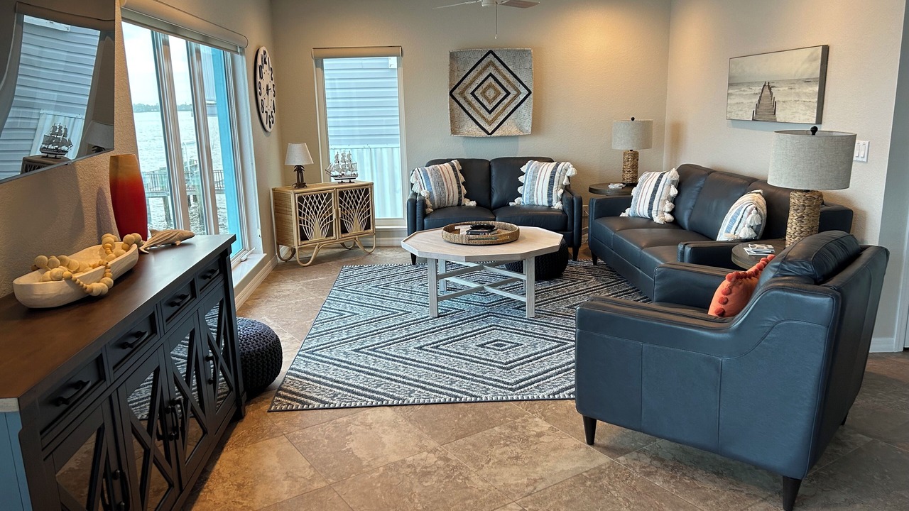 Photo of Livingroom in Nettles Island