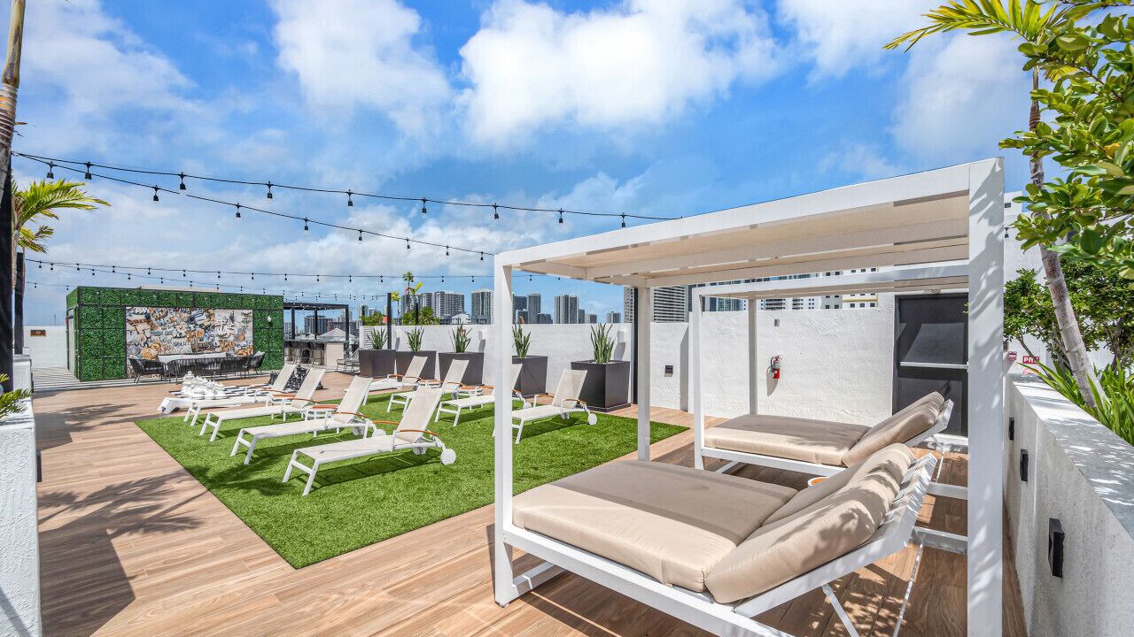 Photo of Patio Balcony in Overtown