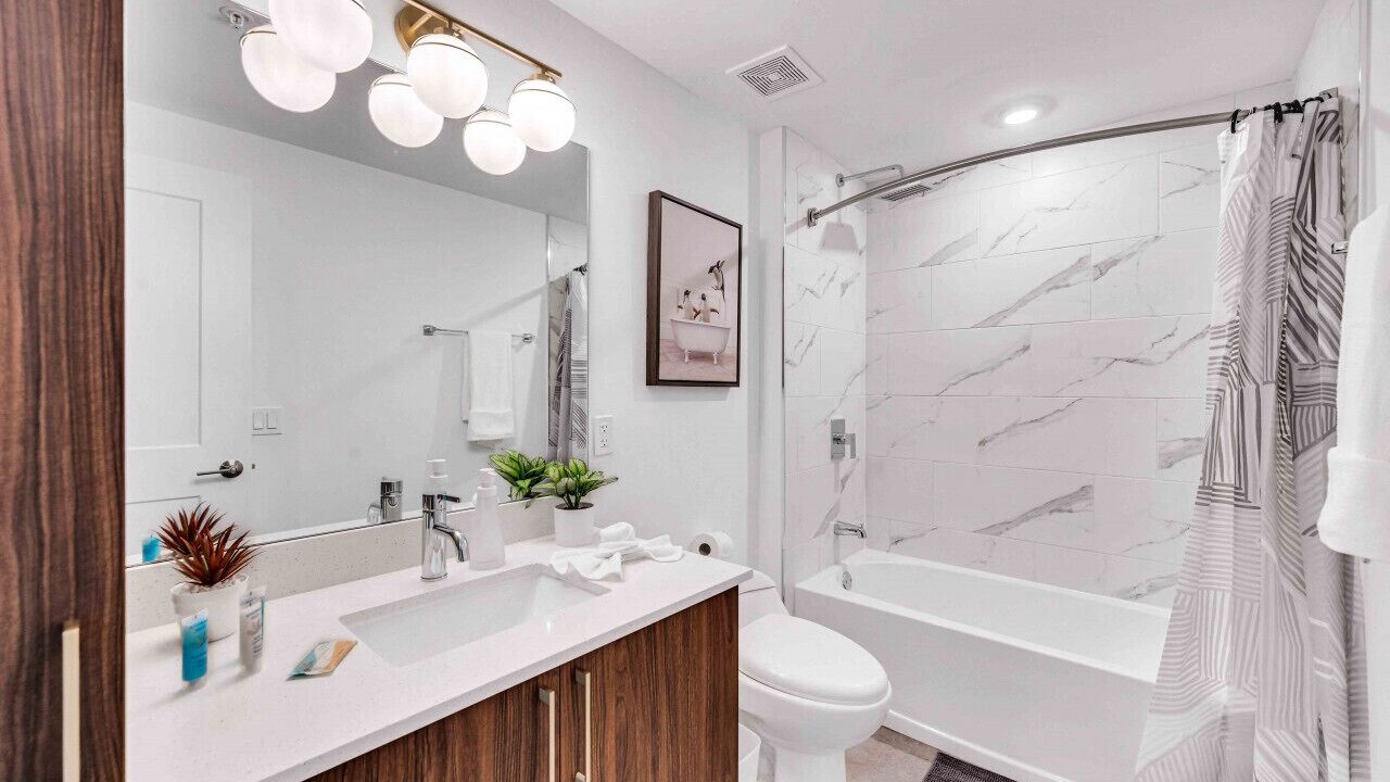 Photo of Bathroom in Overtown