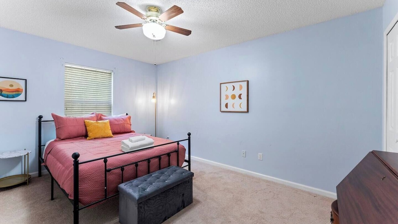Photo of Bedroom in Southside