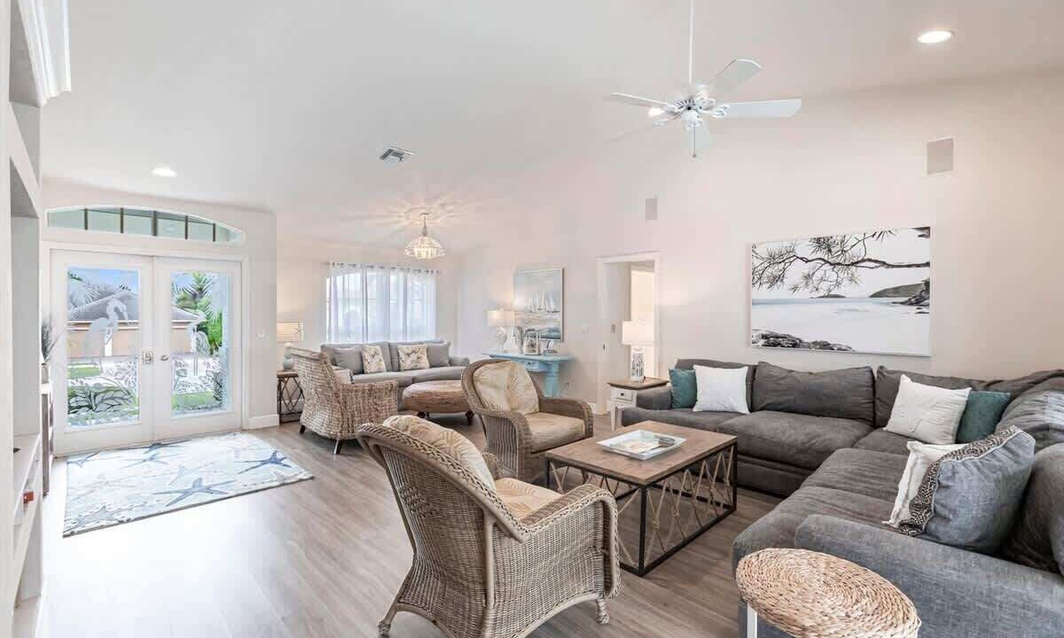 Photo of Livingroom in Marco Island