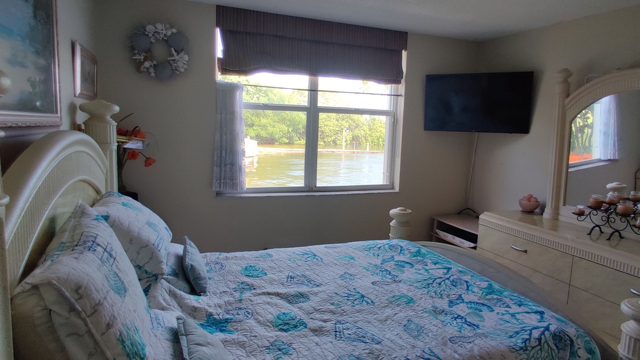 Photo of Bedroom in Boynton Beach
