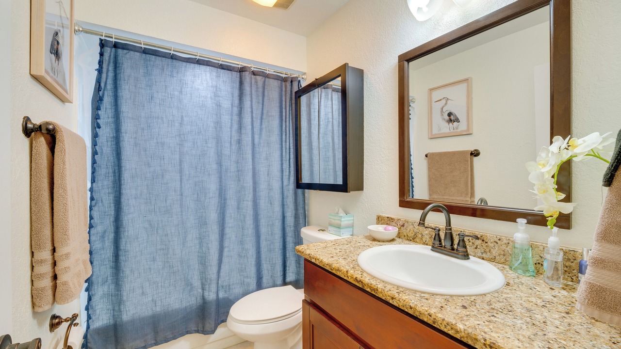 Photo of Bathroom in Cypress Gardens
