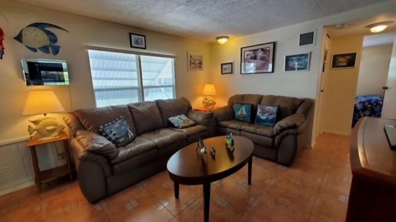 Photo of Livingroom in Tavernier