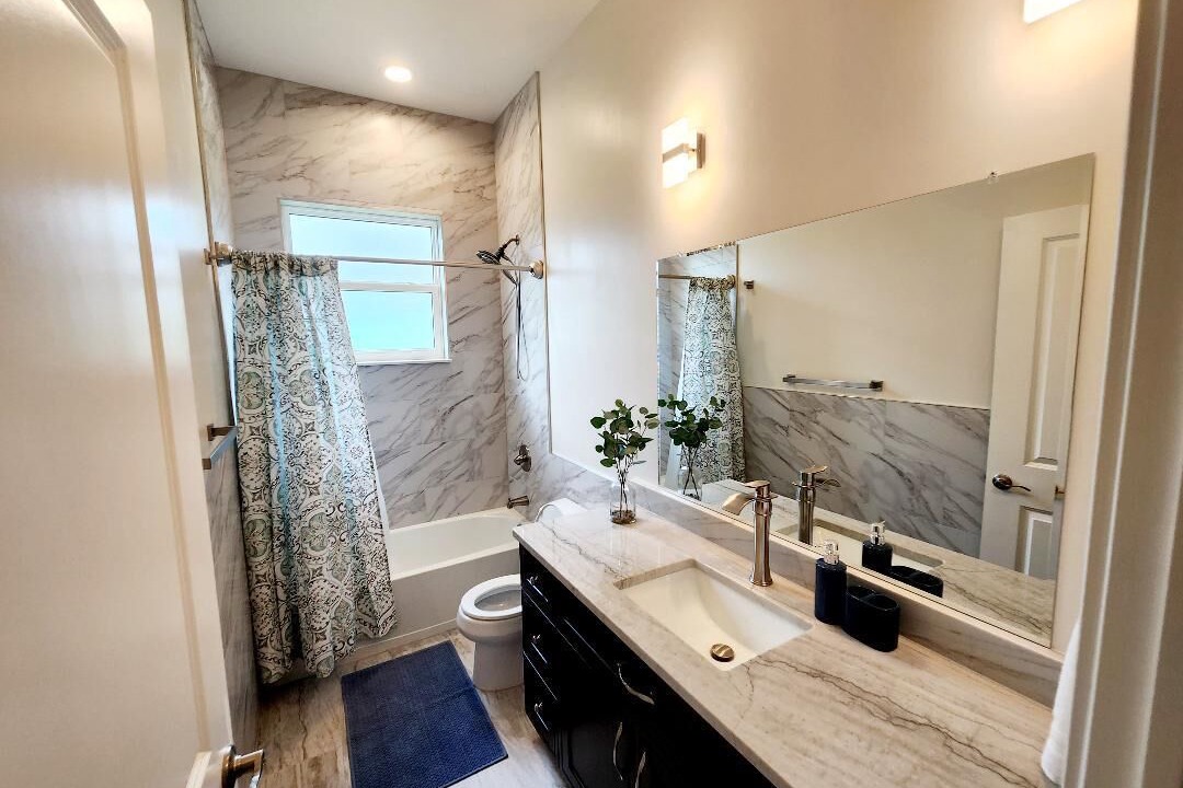 Photo of Bathroom in Gulf Cove