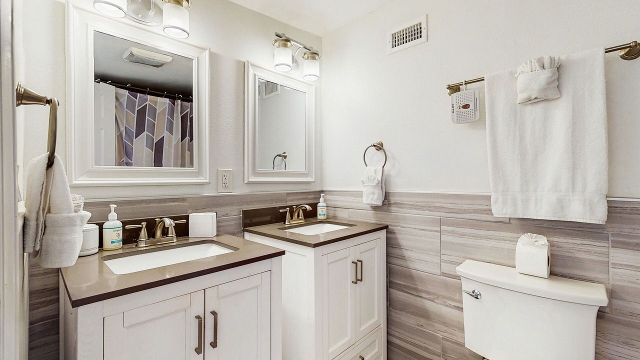 Photo of Bathroom in Riverside Heights