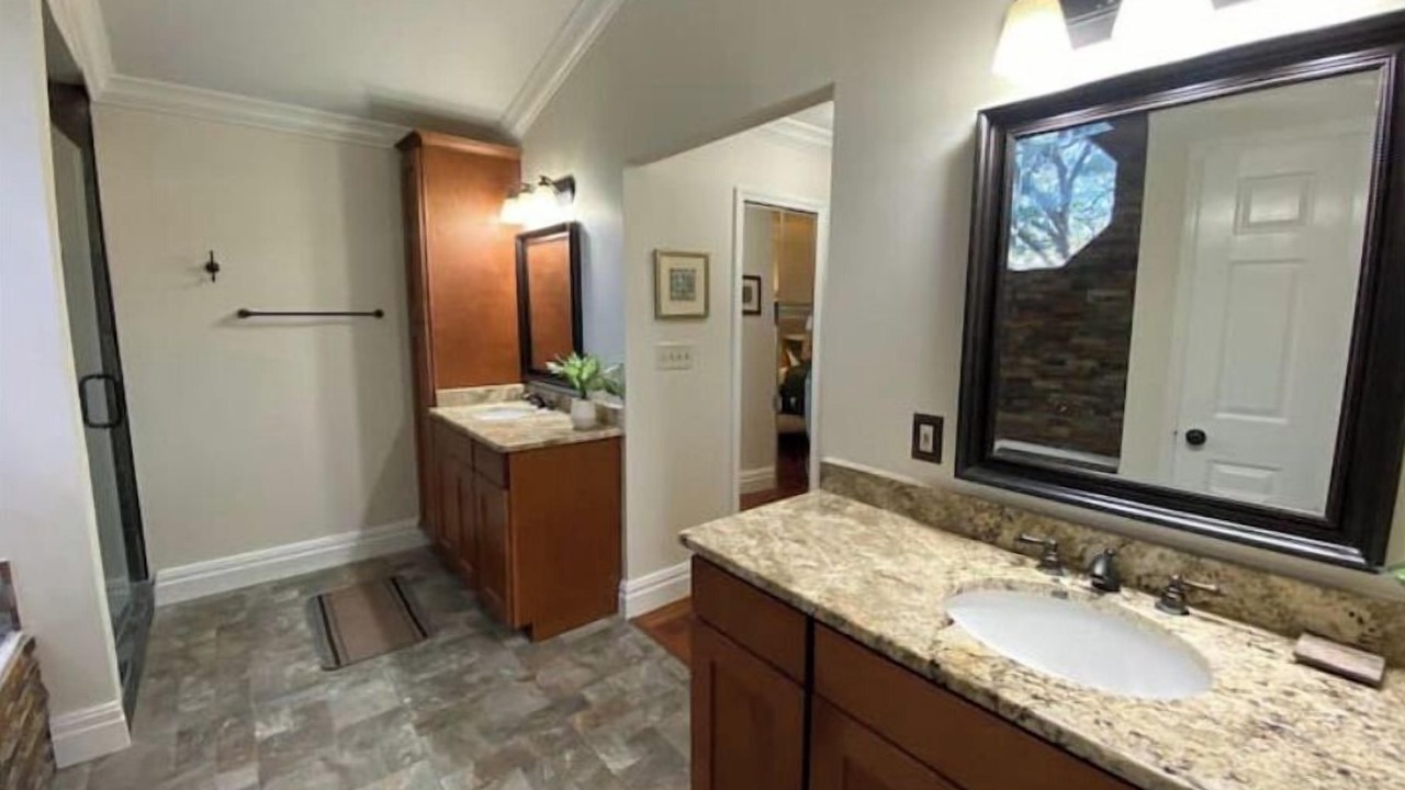 Photo of Bathroom in Windermere