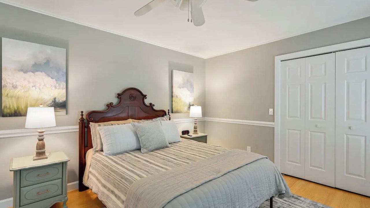 Photo of Bedroom in Hendersonville