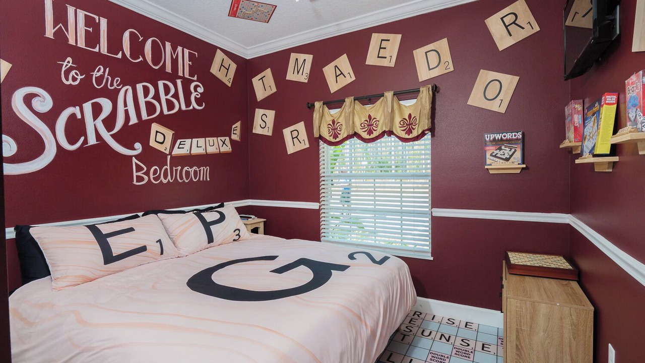 Photo of Bedroom in Groveland
