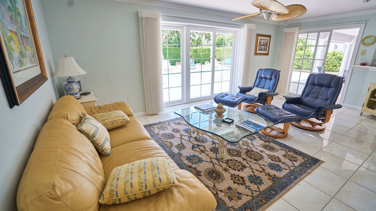 Photo of Livingroom in Moorings