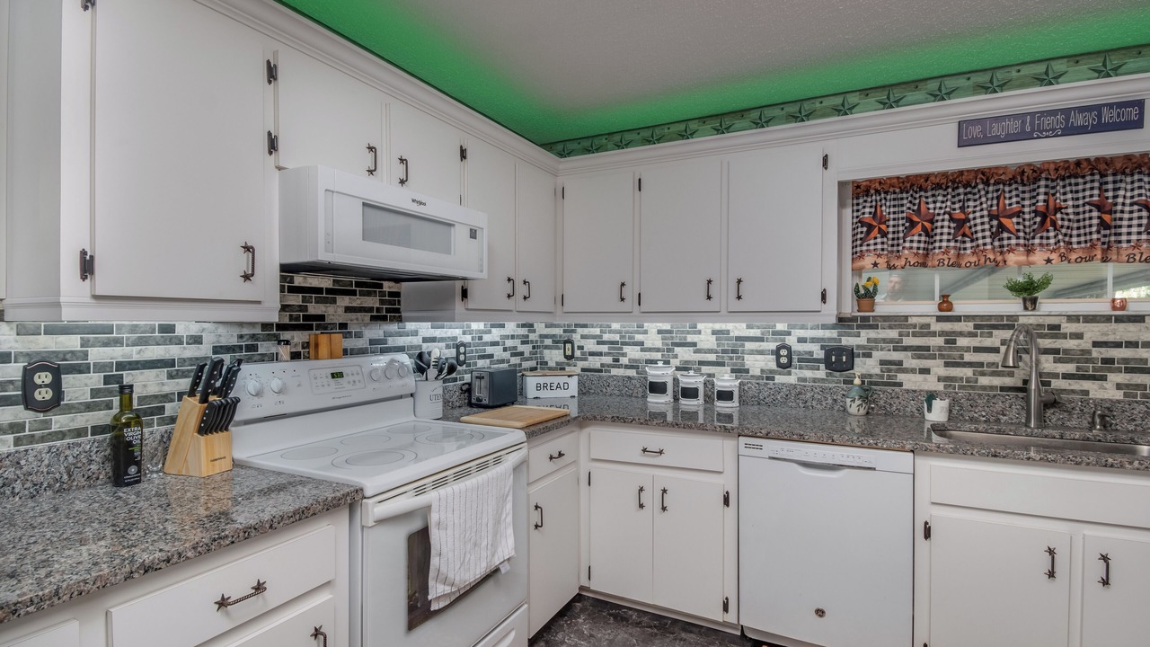 Photo of Kitchen in Citra