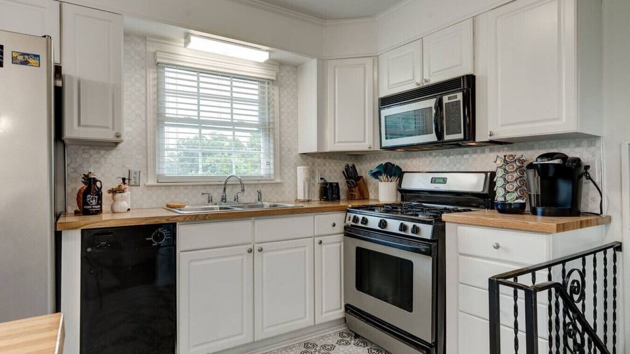 Photo of Kitchen in Crestline Heights