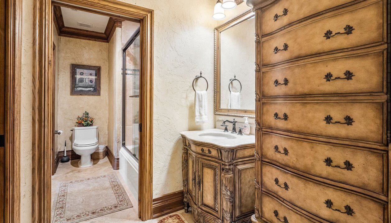 Photo of Bathroom in White City
