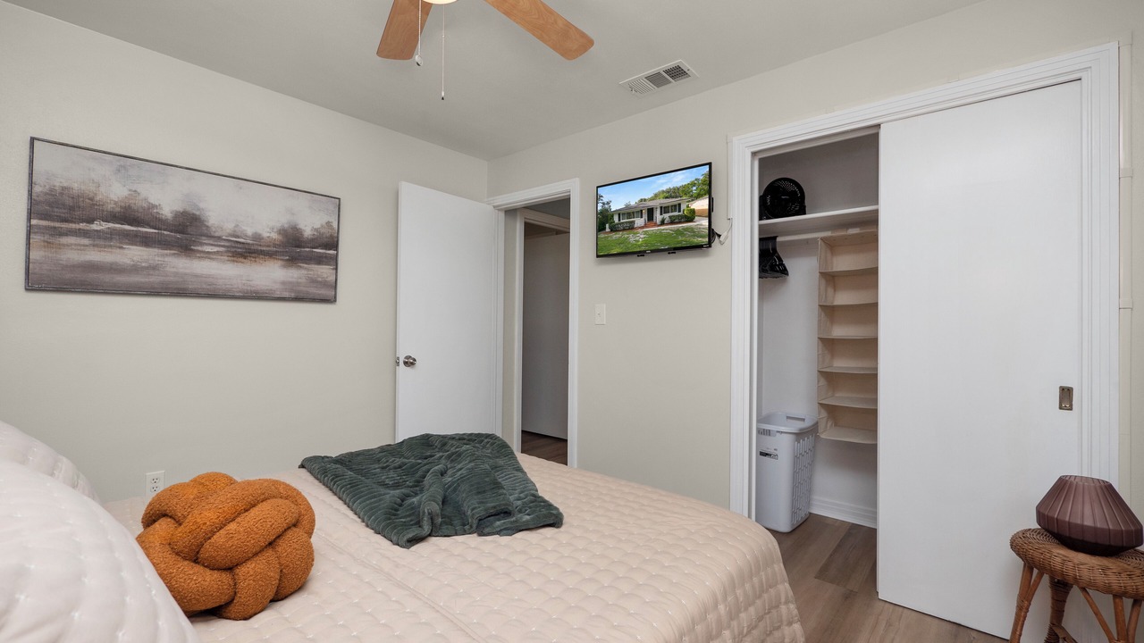Photo of Bedroom in Lakeland