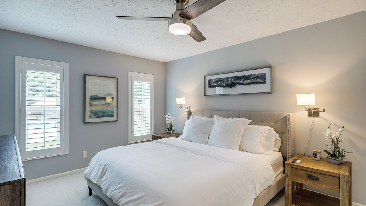 Photo of Bathroom in Dolphin's Cove