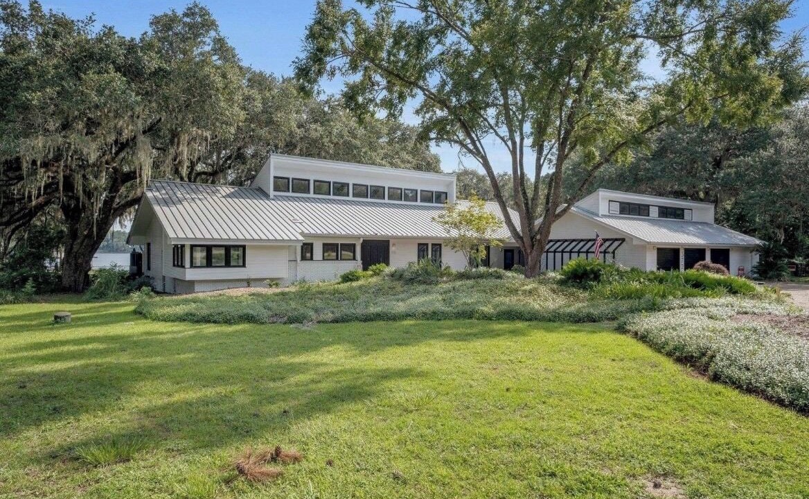 Photo of Outdoor in Lake Bradford -Cascade Lake