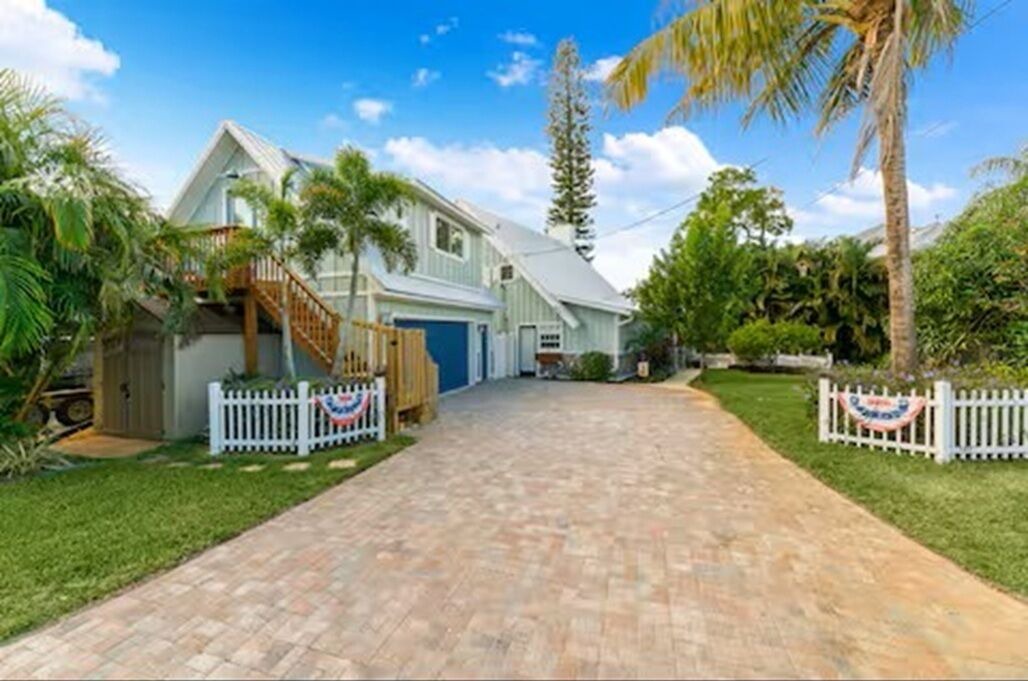 Photo of Outdoor in Palm City