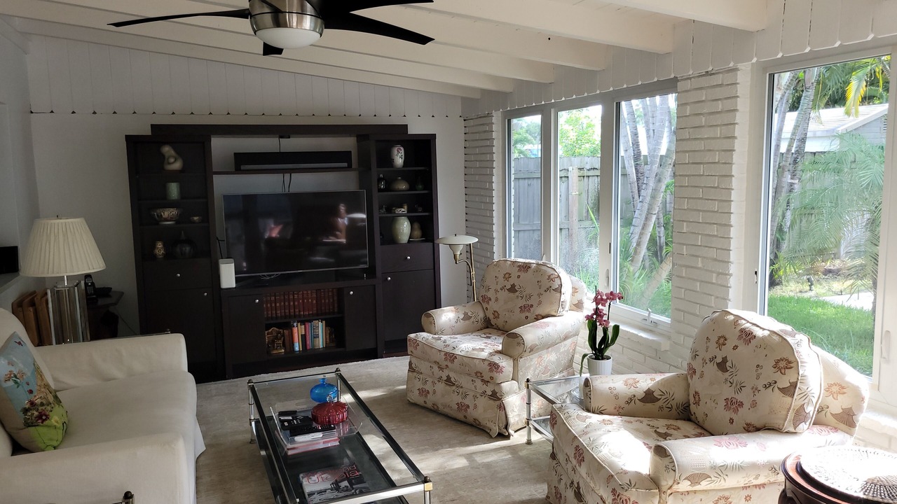 Photo of Bedroom in Poinsettia Heights