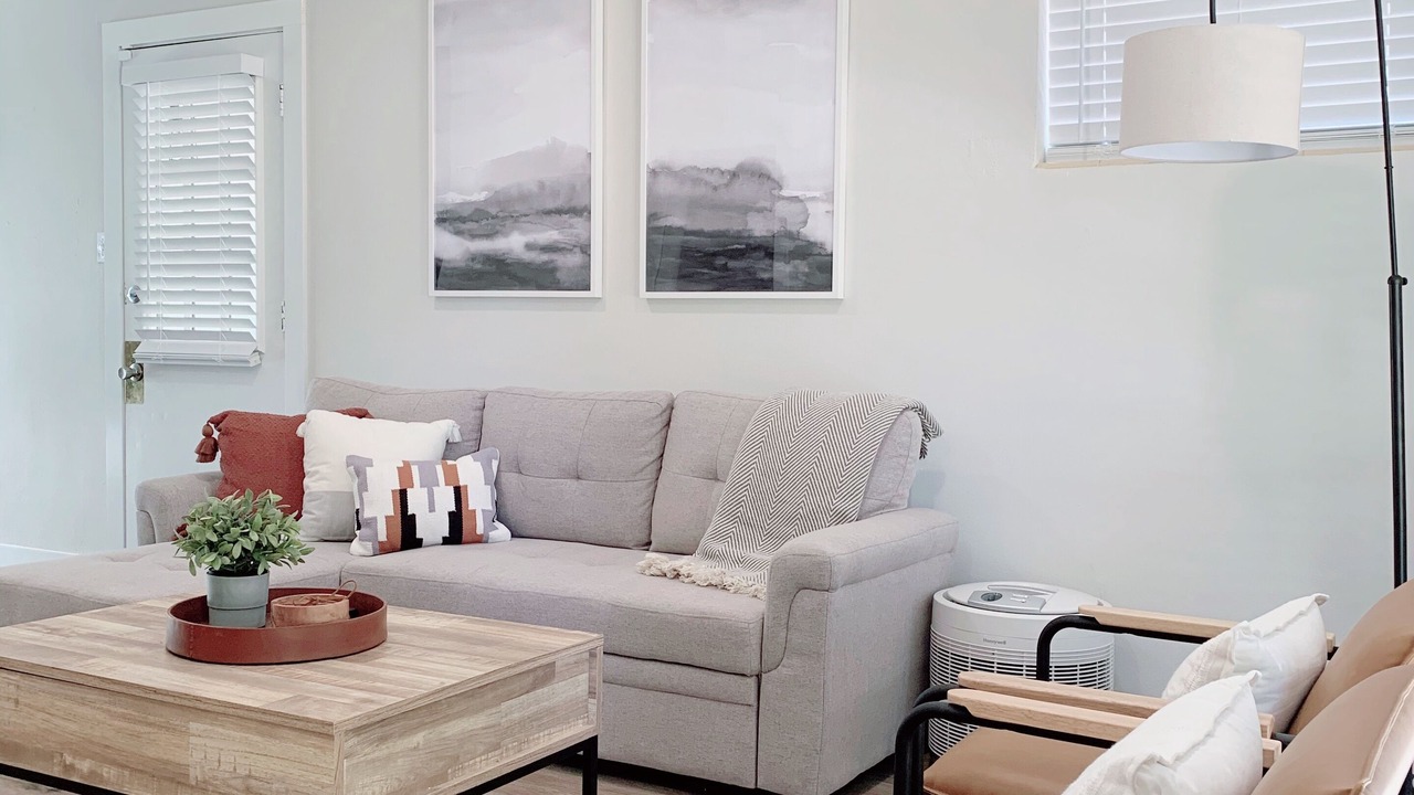 Photo of Livingroom in Gainesville