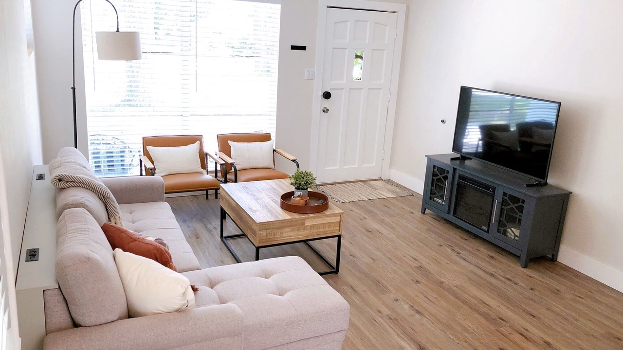 Photo of Livingroom in Gainesville