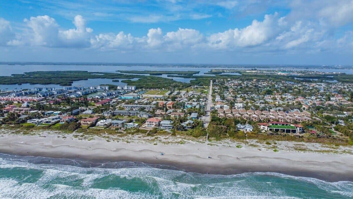 Photo of Others in Cocoa Beach