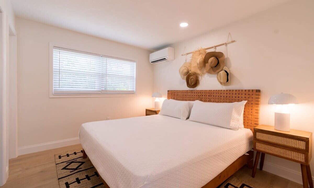 Photo of Bedroom in Cocoa Beach