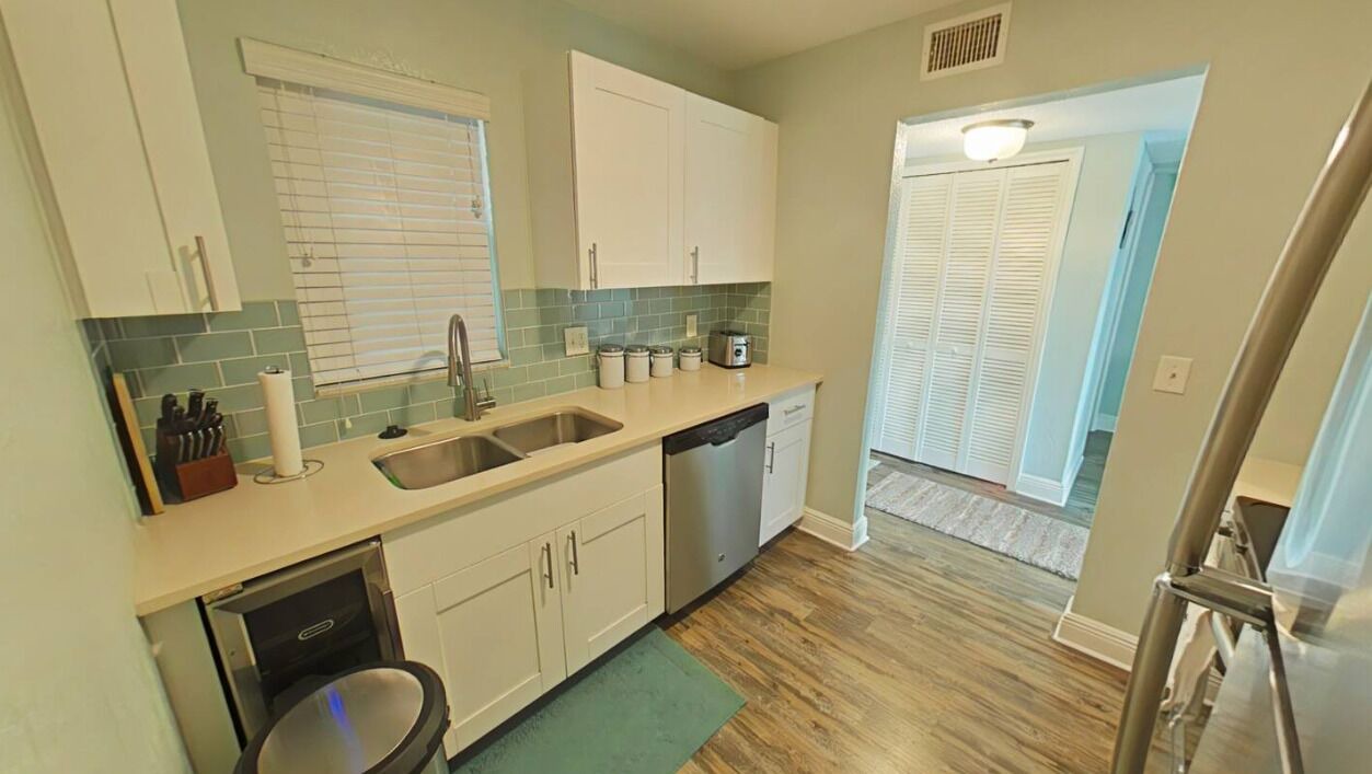 Photo of Kitchen in North Redington Beach