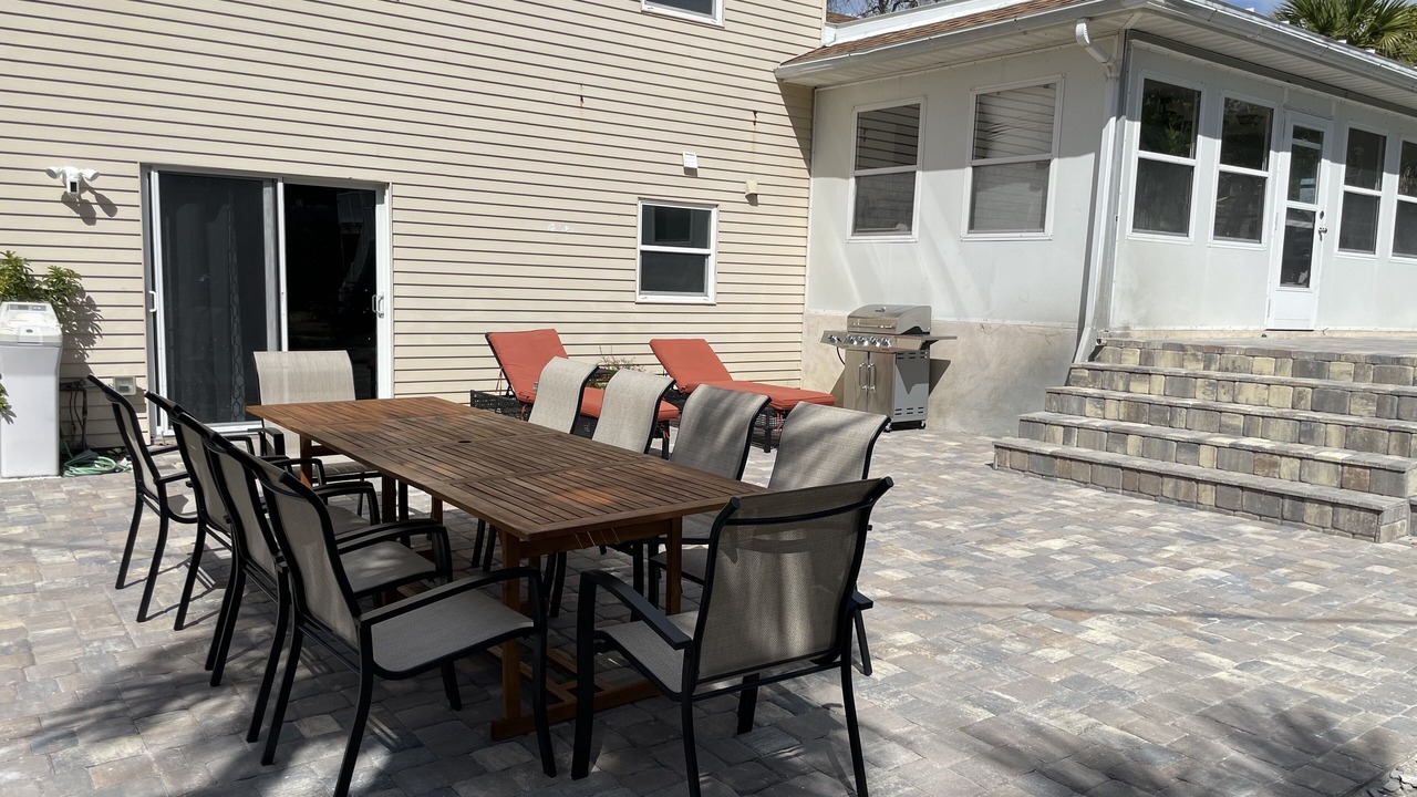 Photo of Outdoor in Englewood
