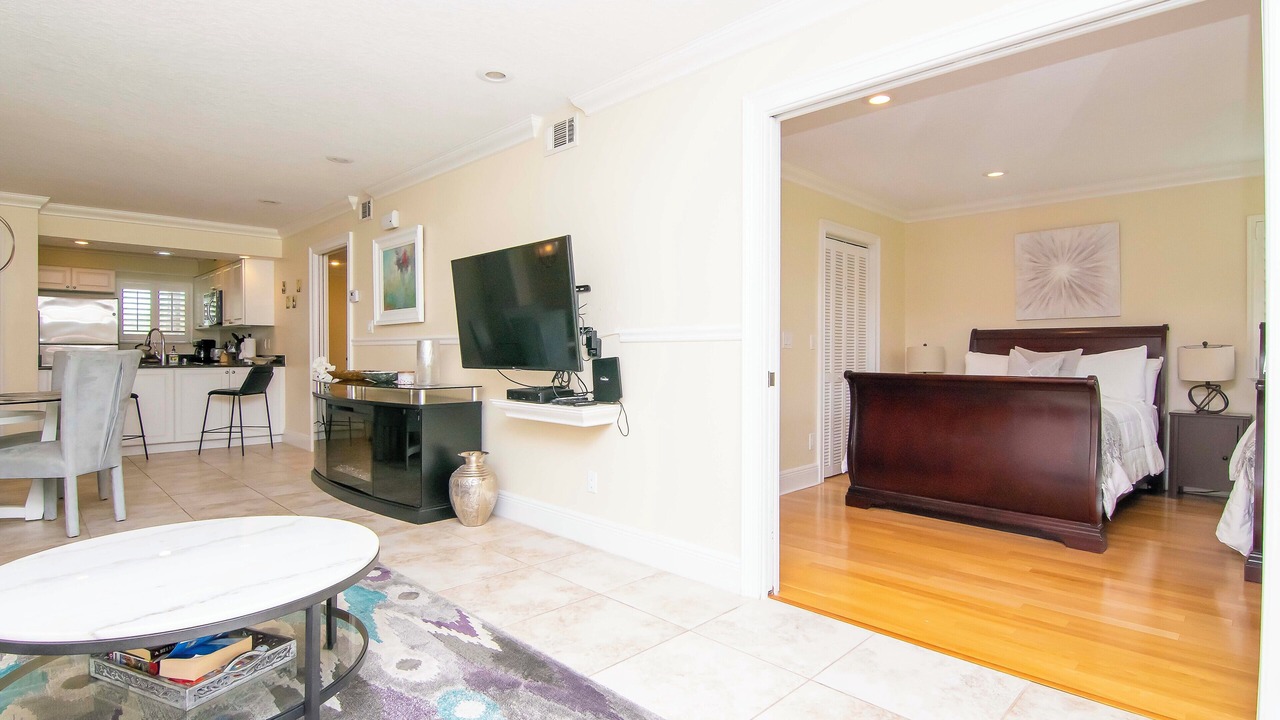Photo of Livingroom in Wesley Chapel