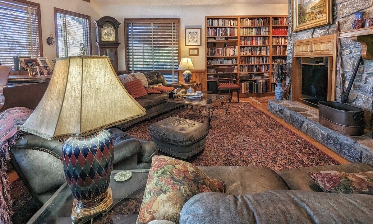 Photo of Livingroom in Lake Junaluska